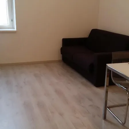 Apartment Active Rent *