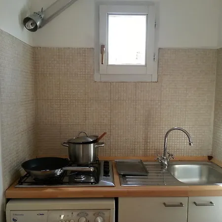 Active Rent Lazzaro Papi Milan